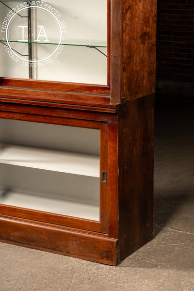 Early 20th Century Oak Display Cabinet with White Interior