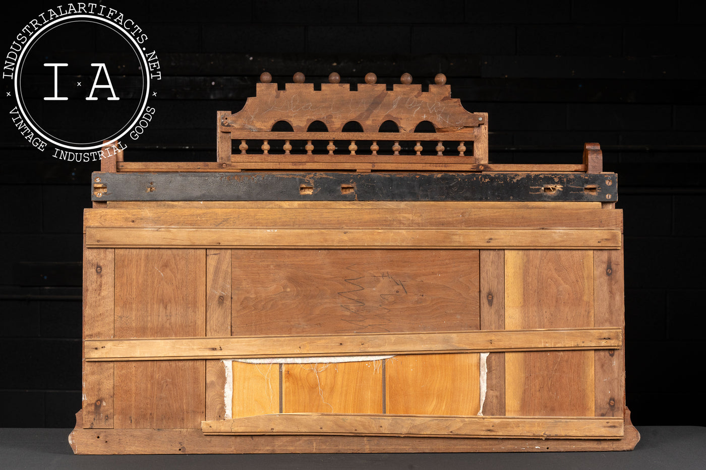 Early 20th Century Eastlake Oak Organ Topper