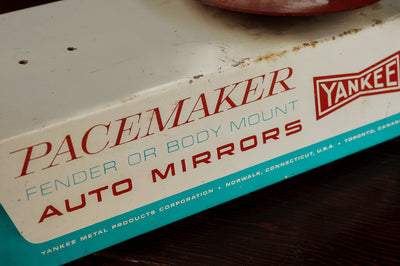1950s Pacemaker Yankee Mirrors Countertop Display