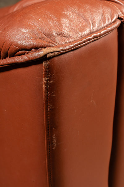 Vintage Leather Loveseat in Brick Red