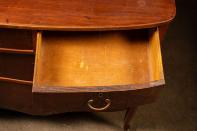 Early 20th Century Oak Dresser with Adjustable Mirror