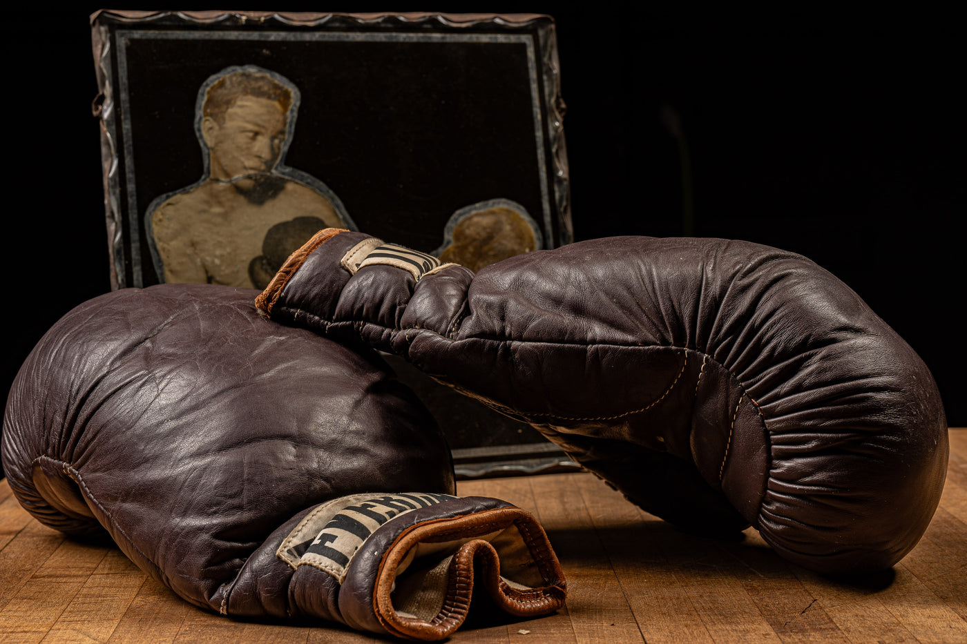 Vintage everlast cheap boxing gloves