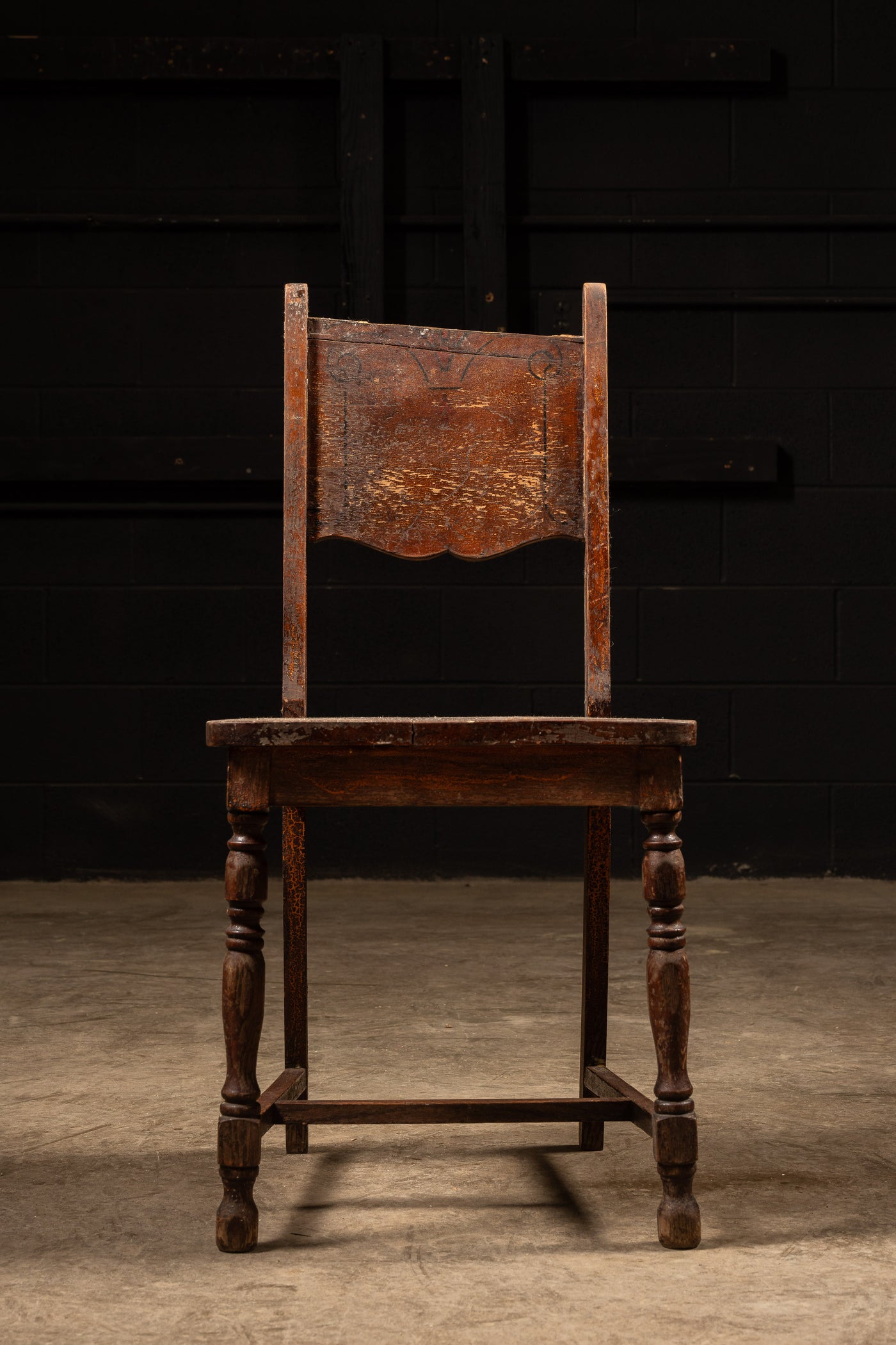 Early American Dining Chair