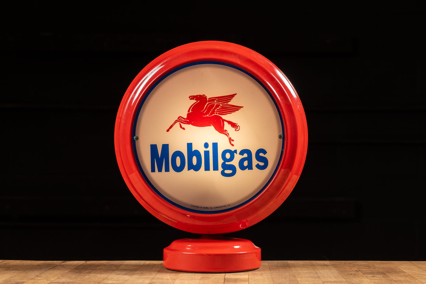 Reproduction Mobilgas Lighted Service Station Pump Globe