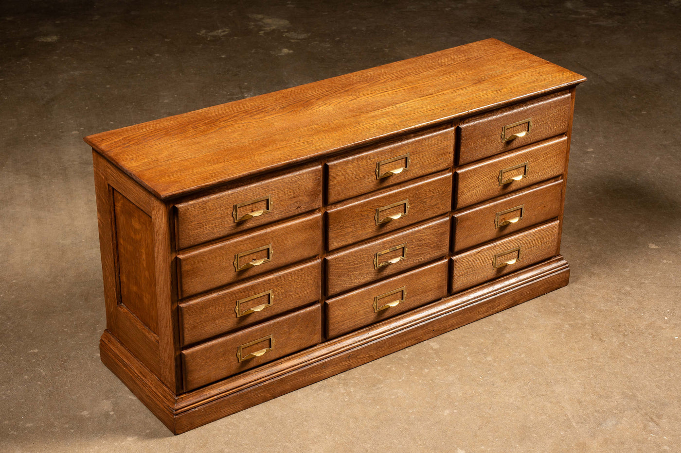 Early 20th Century Oak Chest of Drawers