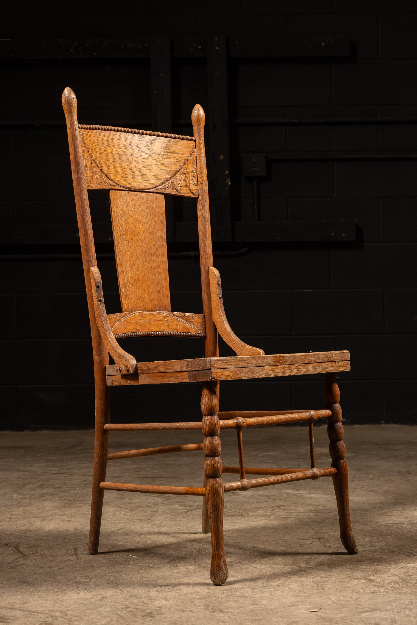 Early Oak High Back Side Chair