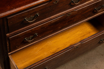 Early American Lowboy Dresser