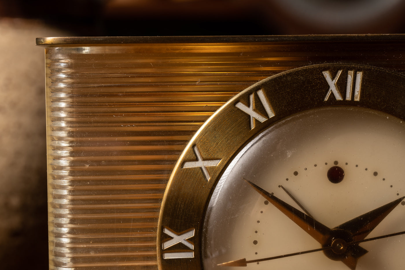 c. 1950 GE-Telechron Desk Clock