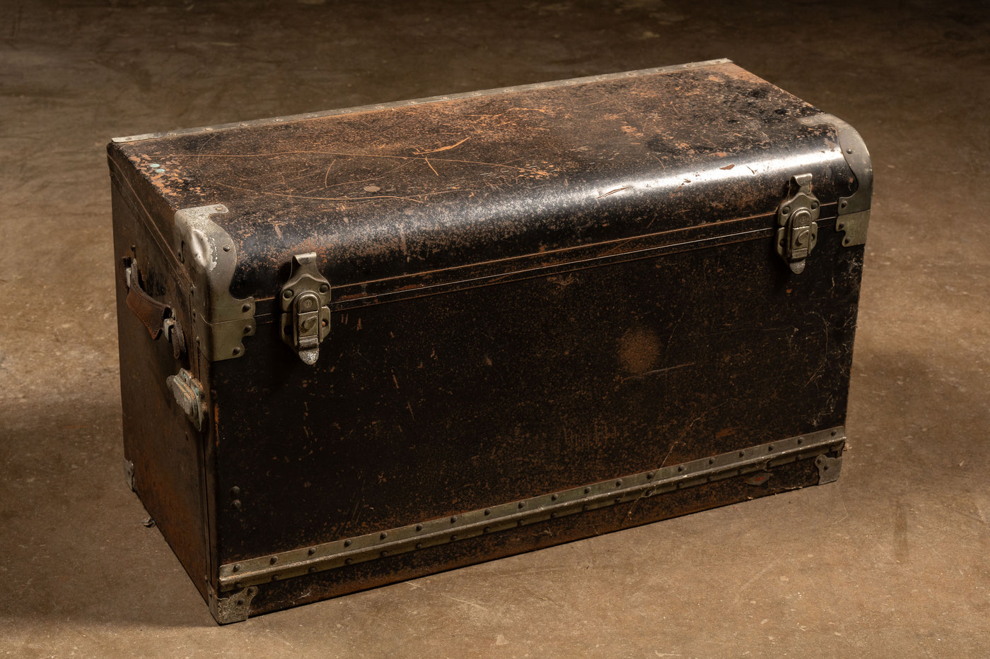 Antique Steelkote Automobile Luggage Trunk