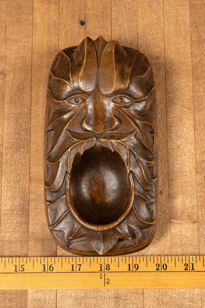 Wooden Green Man Pipe Rest