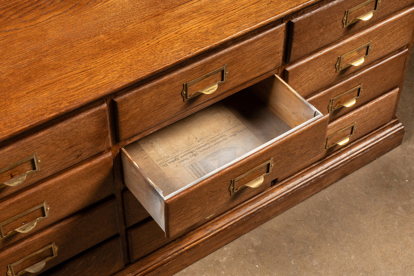 Early 20th Century Oak Chest of Drawers