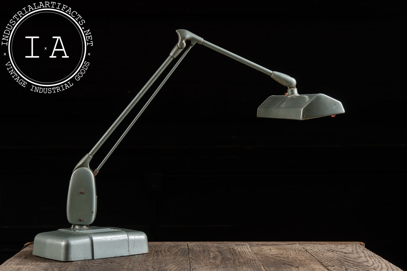 Vintage Floating Fluorescent No. 2324 Desk Lamp by Dazor in Gray