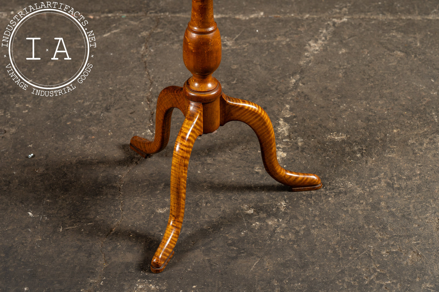 Antique Flamed Maple Tilt-Top Table on Tripod Base with Tiger Grain