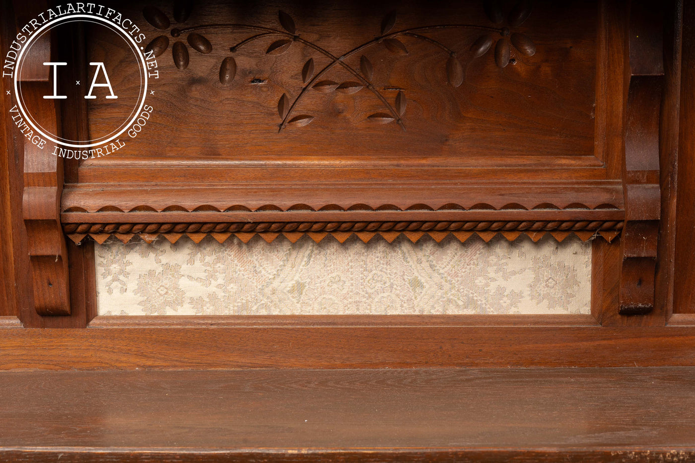 Early 20th Century Eastlake Oak Organ Topper