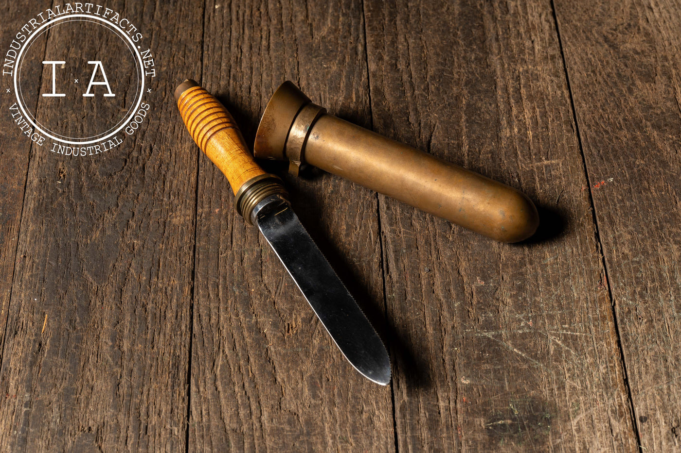 WWII-Era Serrated Survival Knife with Defensive Sheath