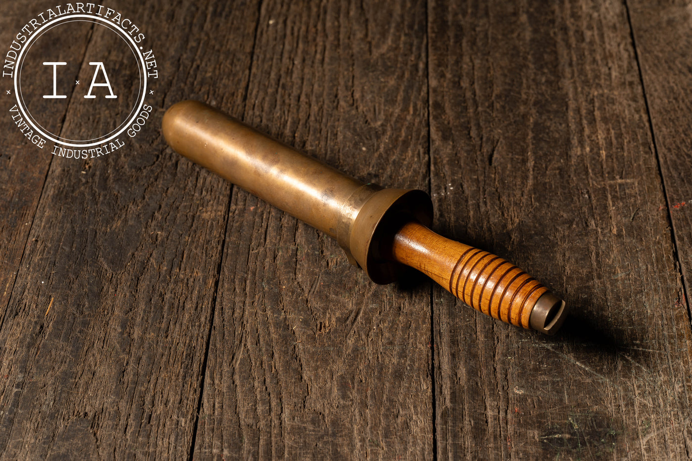 WWII-Era Serrated Survival Knife with Defensive Sheath