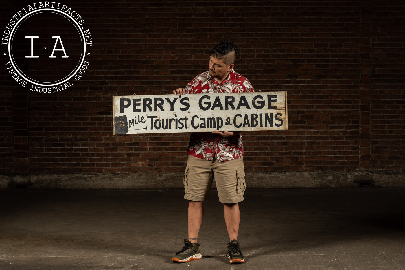 Vintage Perry's Garage & Tourist Camp Painted Wooden Road Sign