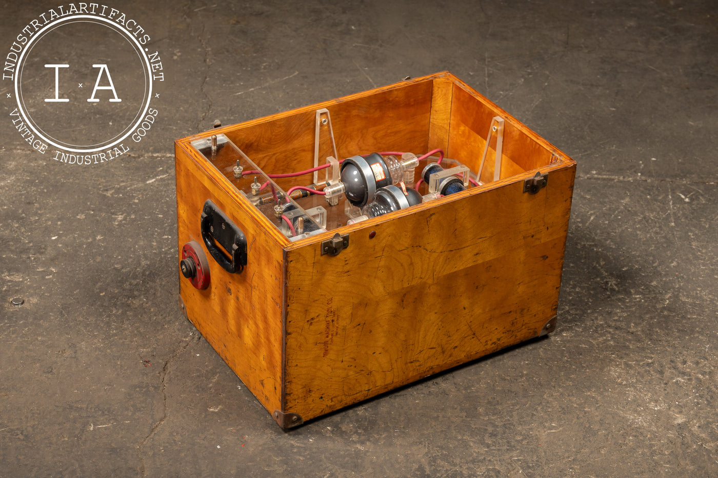 Vintage High Voltage/DC Insulation Tester by Takk
