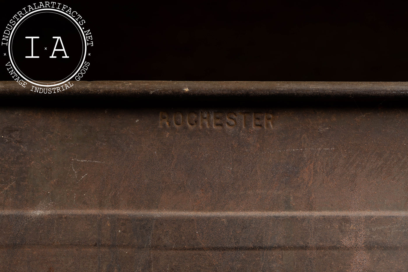 Antique Oval Metal Wash Basin with Lid by Rochester