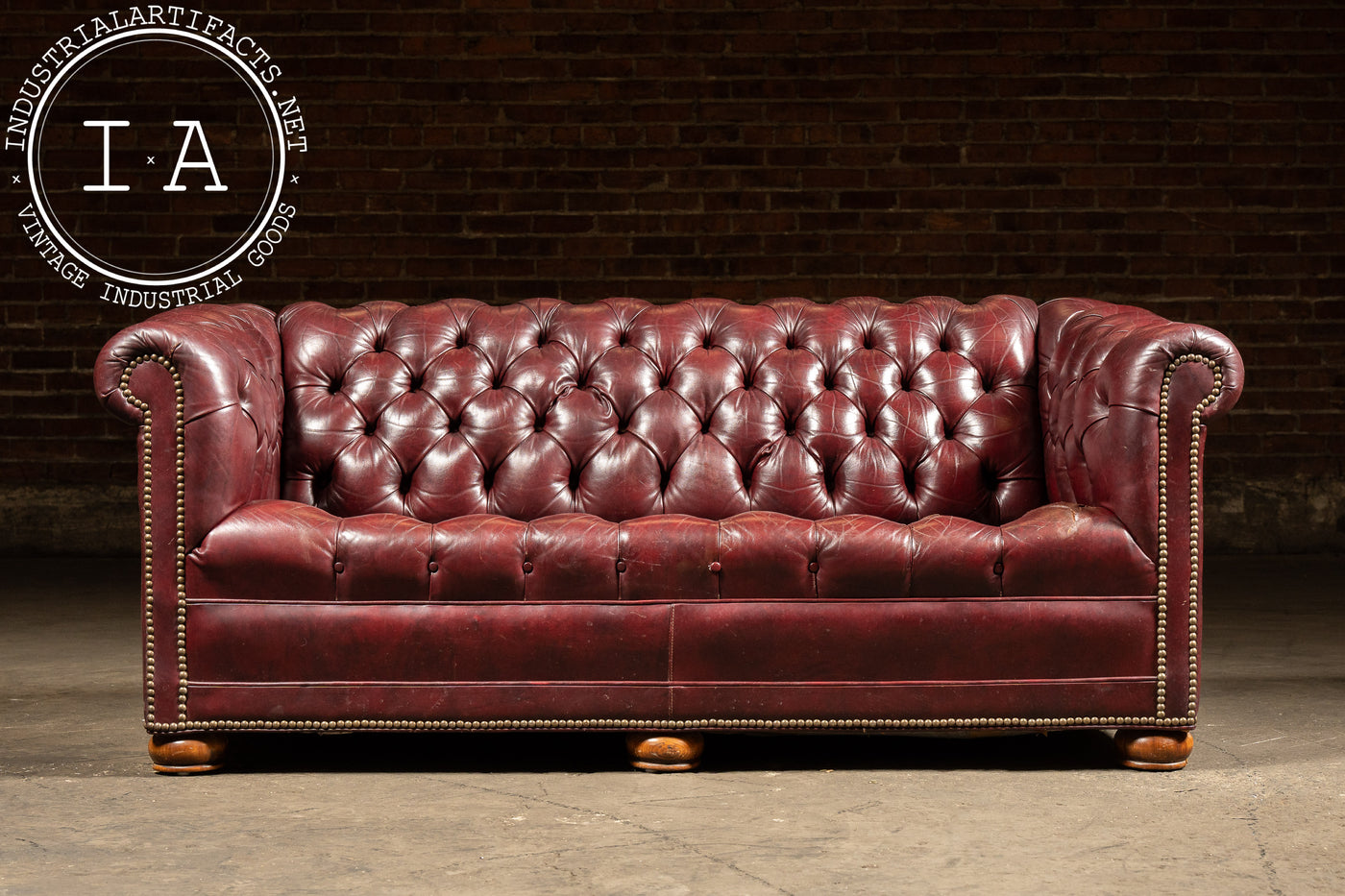 Vintage Tufted Leather Chesterfield Sofa in Burgundy