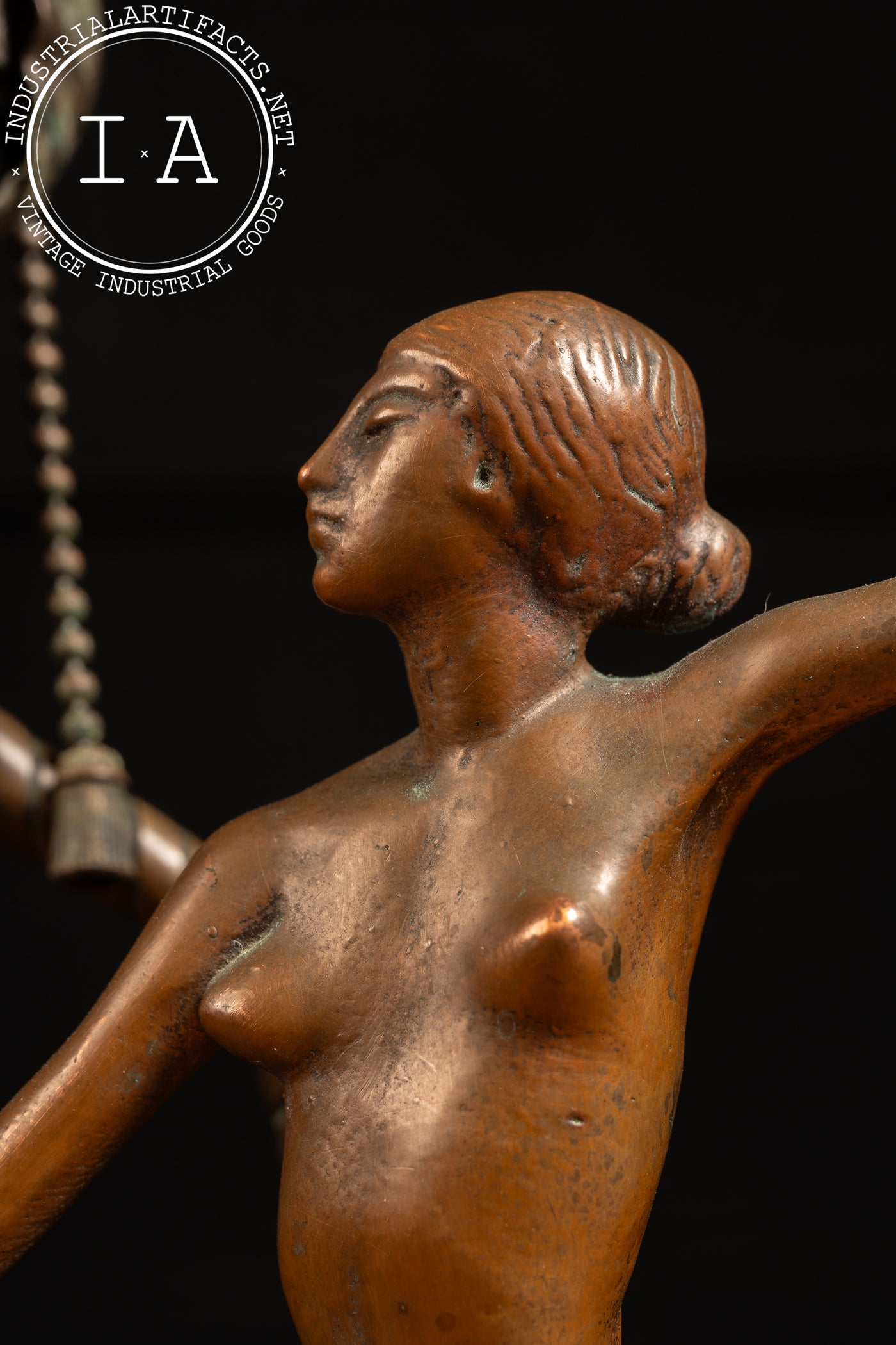 Vintage Figural Art Deco Bronze Table Lamp