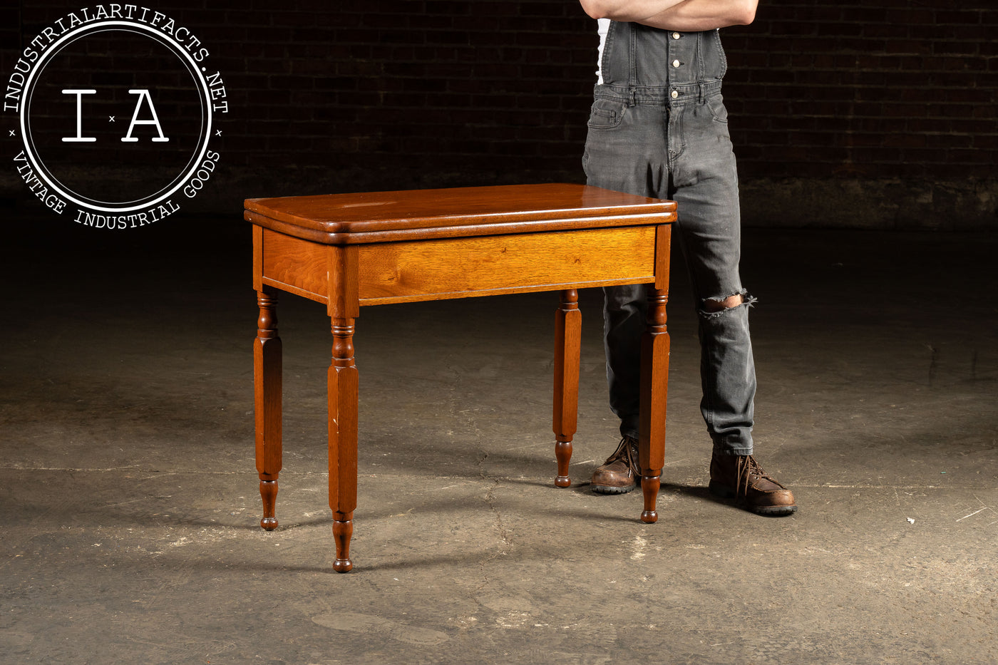 Early 20th Century Hardwood Table with Expanding Top