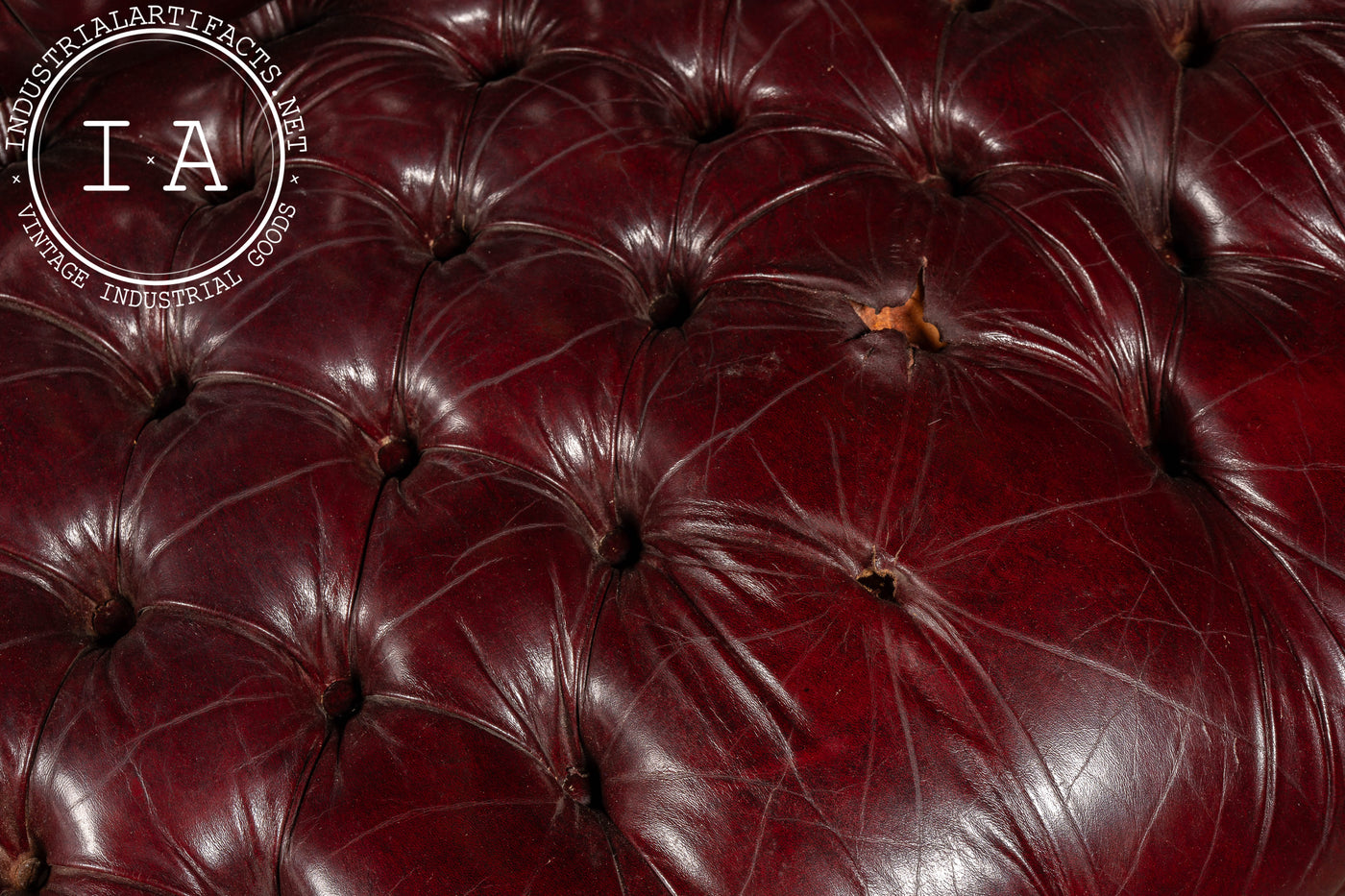 Tufted Leather Chesterfield Sofa in Burgundy