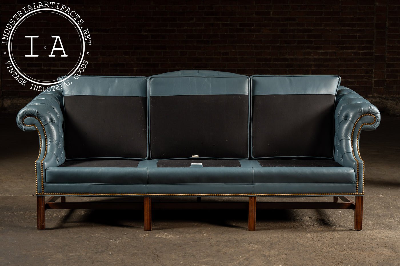 Vintage Tufted Leather Chesterfield Sofa in Blue