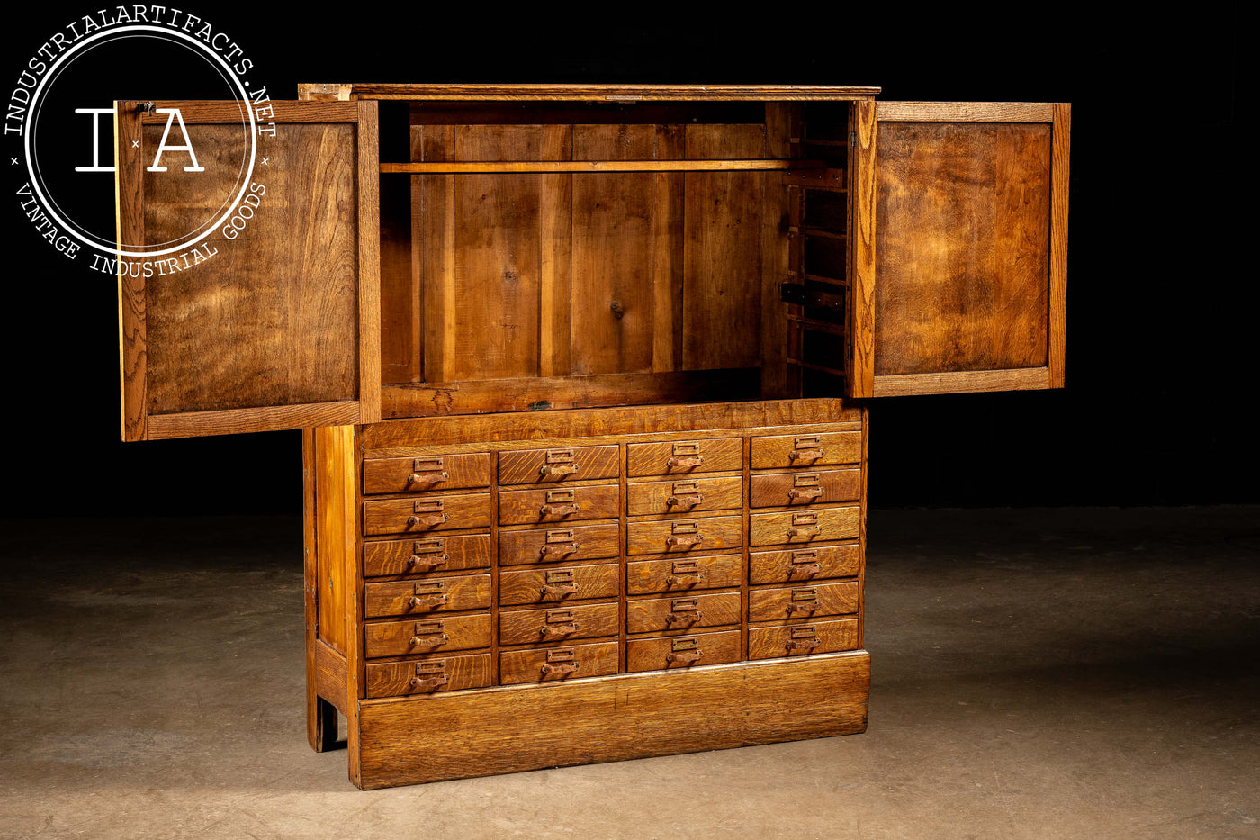 Early 20th Century Tiger Oak Library Cabinet