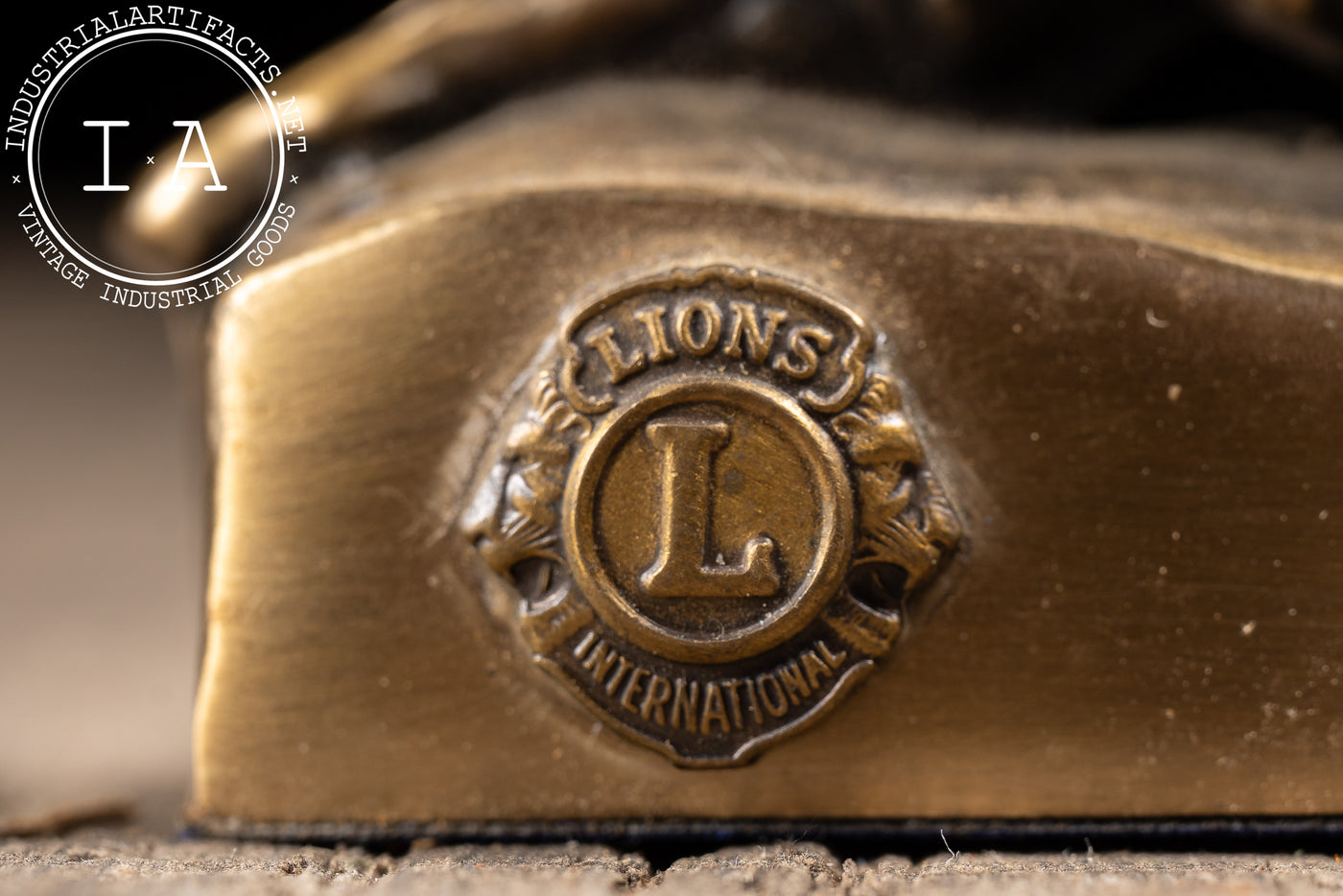 Early 20th Century Cast Brass Lions International Lion Paperweight