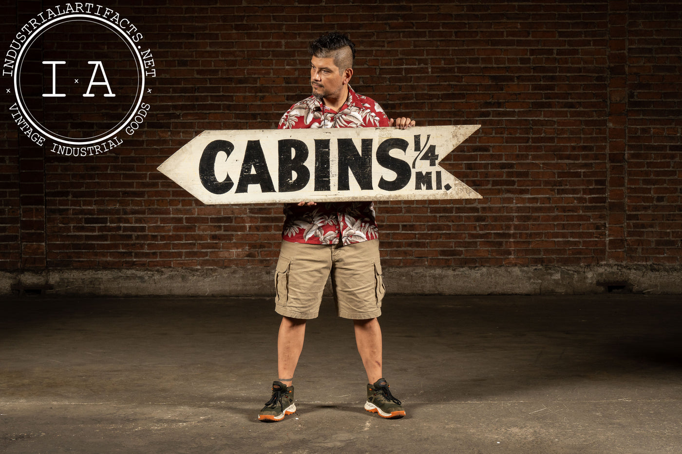 Vintage Painted "Cabins" Roadside Directional Arrow Sign