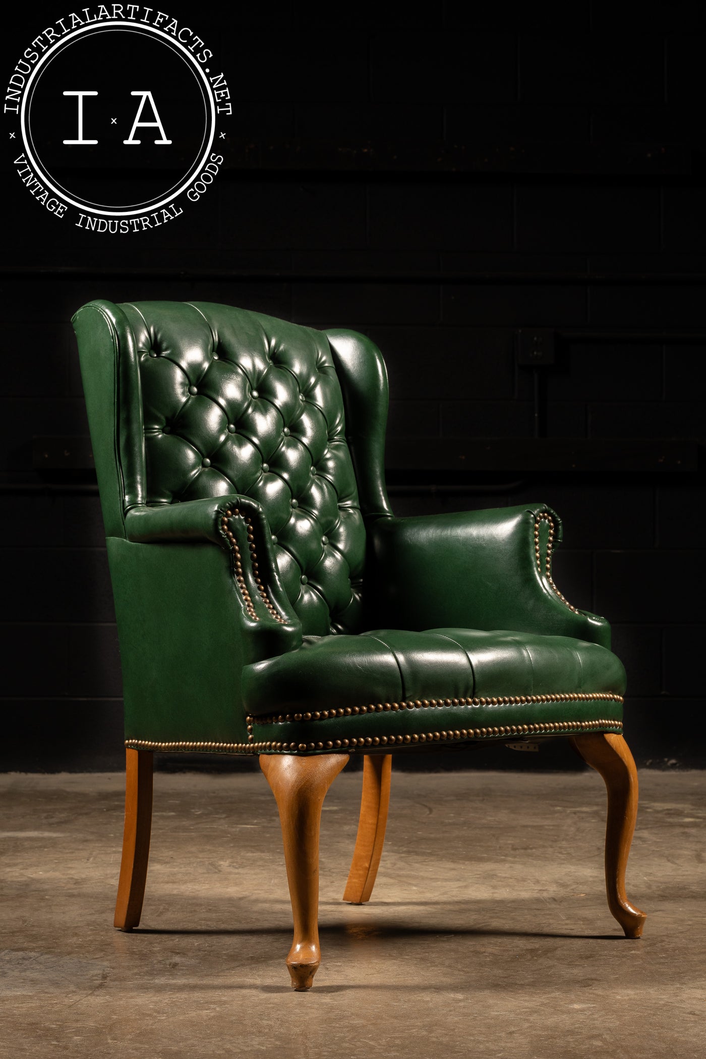 Vintage Tufted Leather Chesterfield Armchair in Emerald