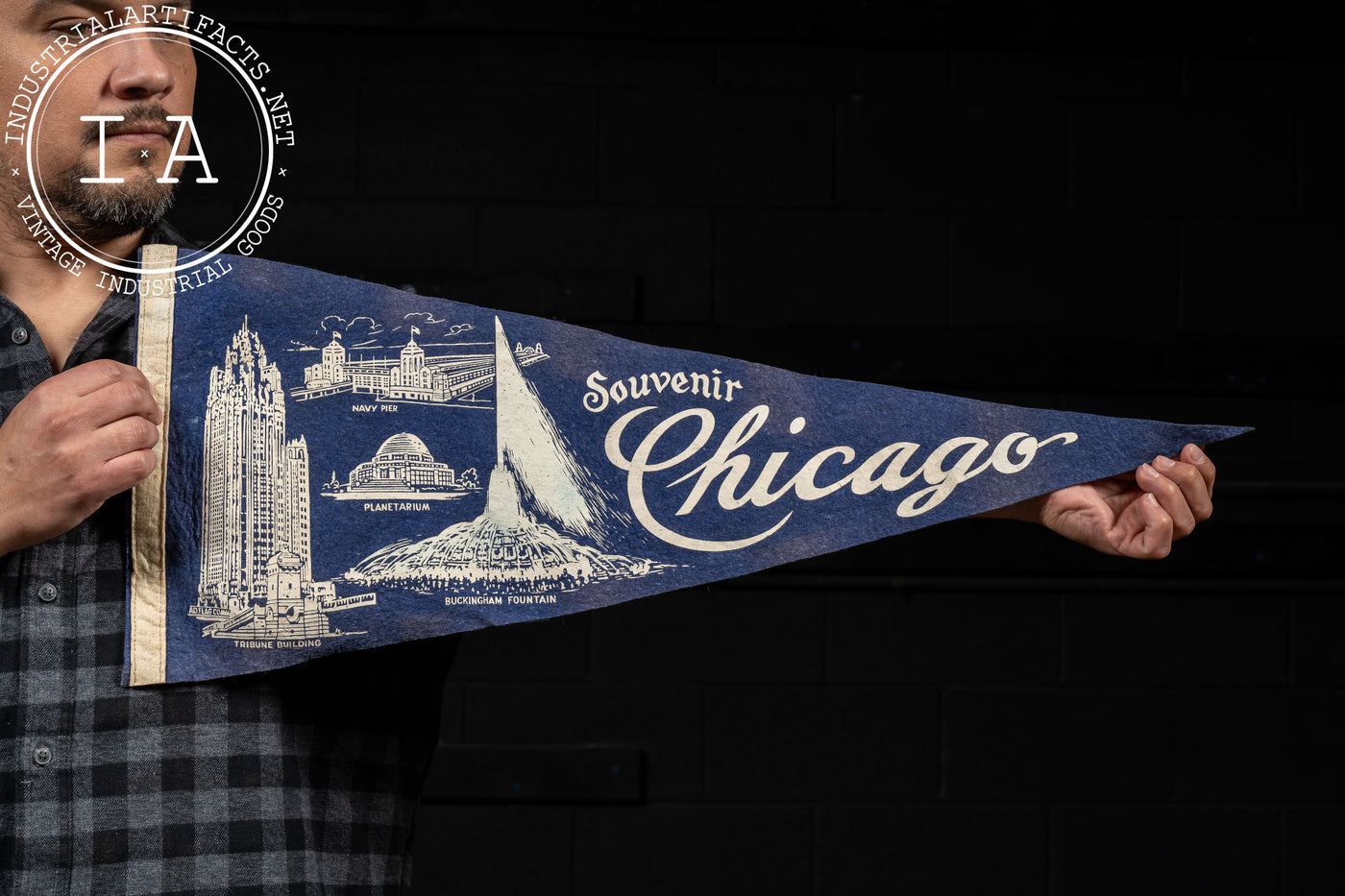 Vintage "Souvenir Chicago" Pennant Flag