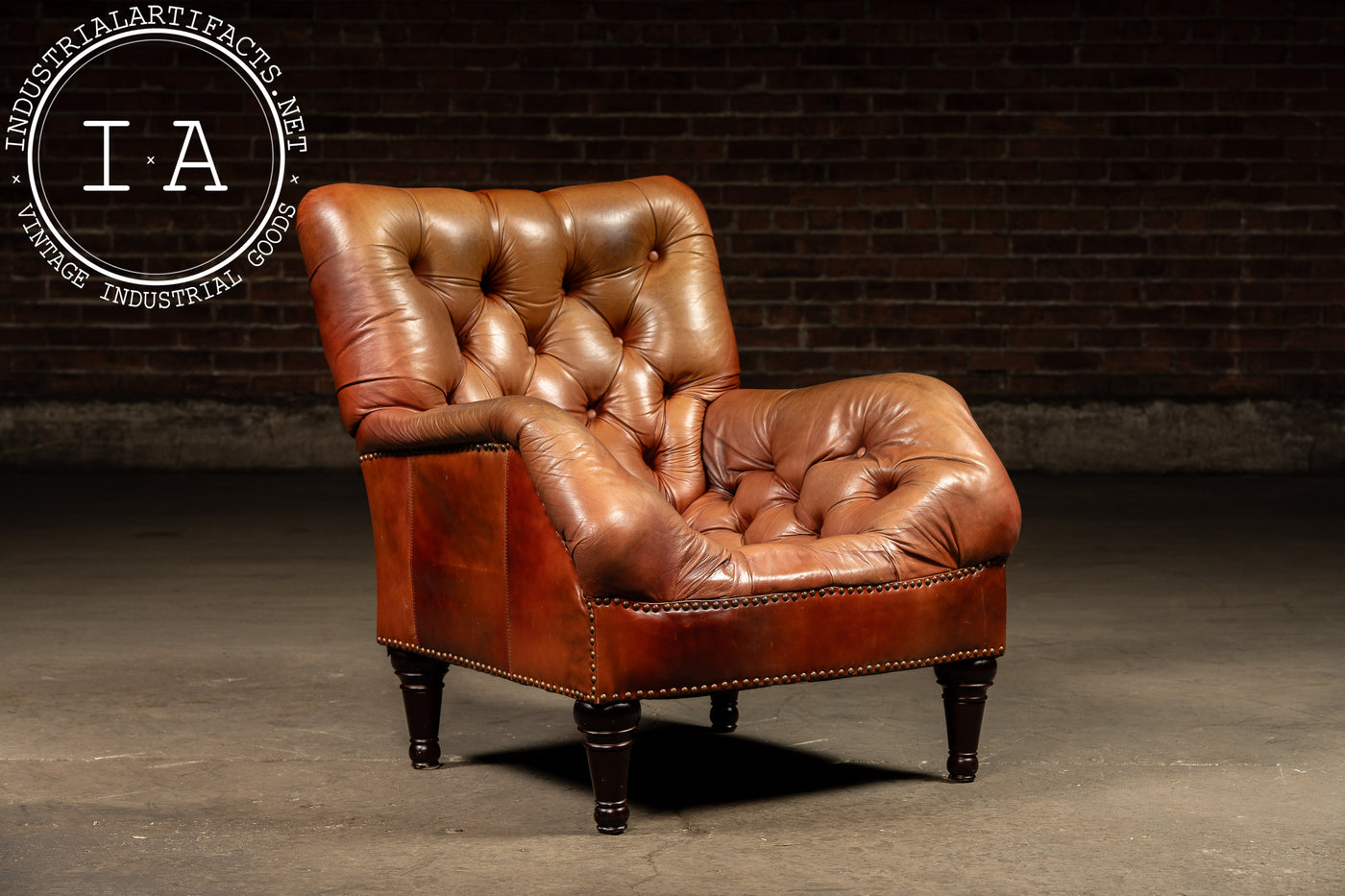 Tufted Chesterfield Sleepy Hollow Chair with Ottoman in Tan