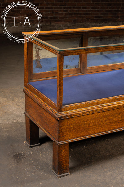 Antique Quartersawn Oak "Peerless" Brand Display Case by Jac. Lederer