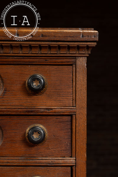 Late 19th Century Mercantile Countertop Wooden Spool Cabinet