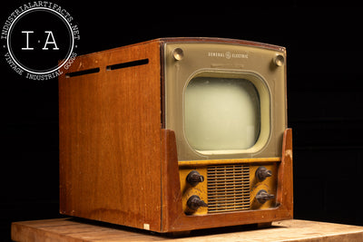 1949 General Electric No. 806 TV