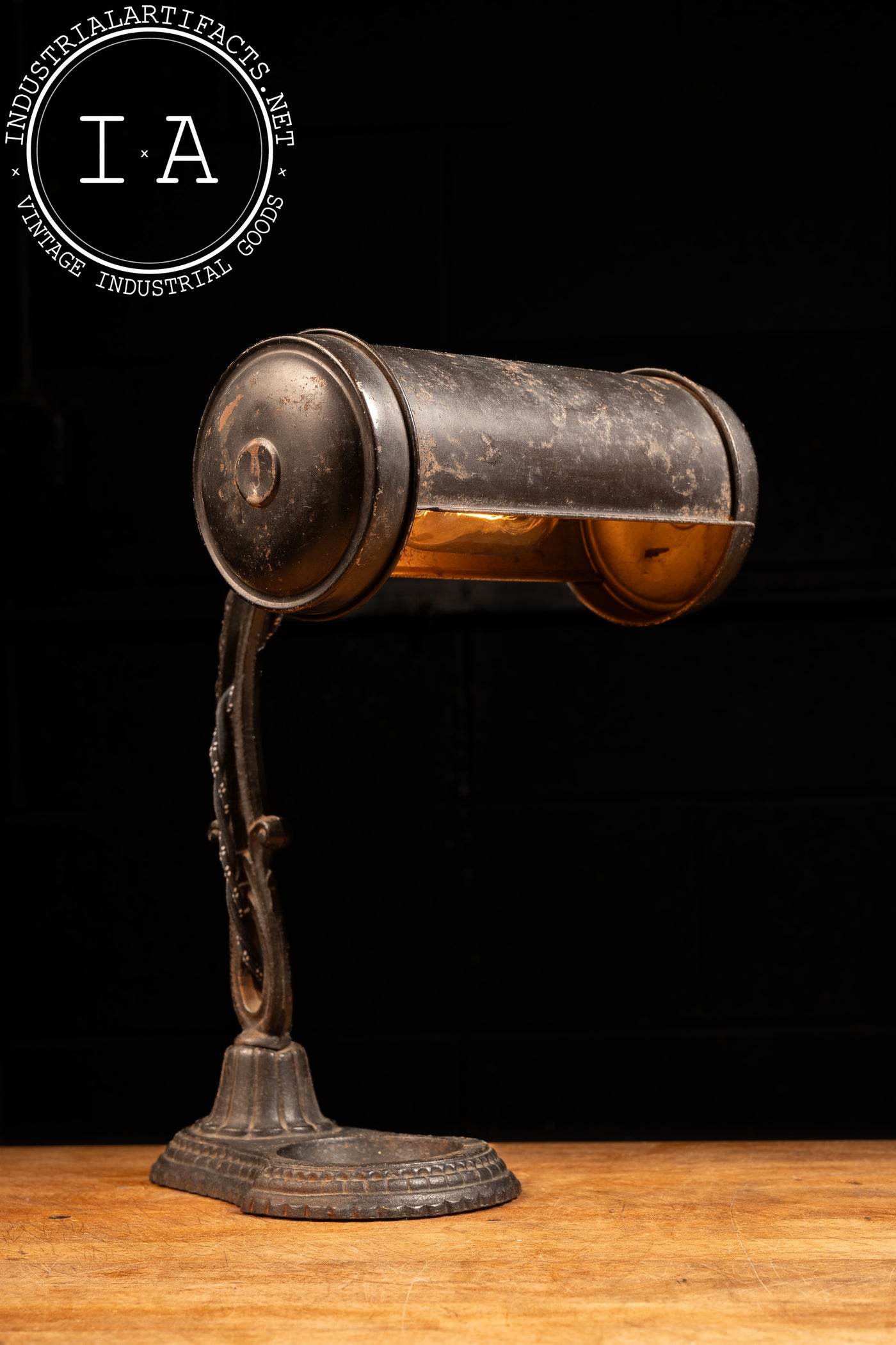 Early 20th Century Cast Iron Banker's Lamp