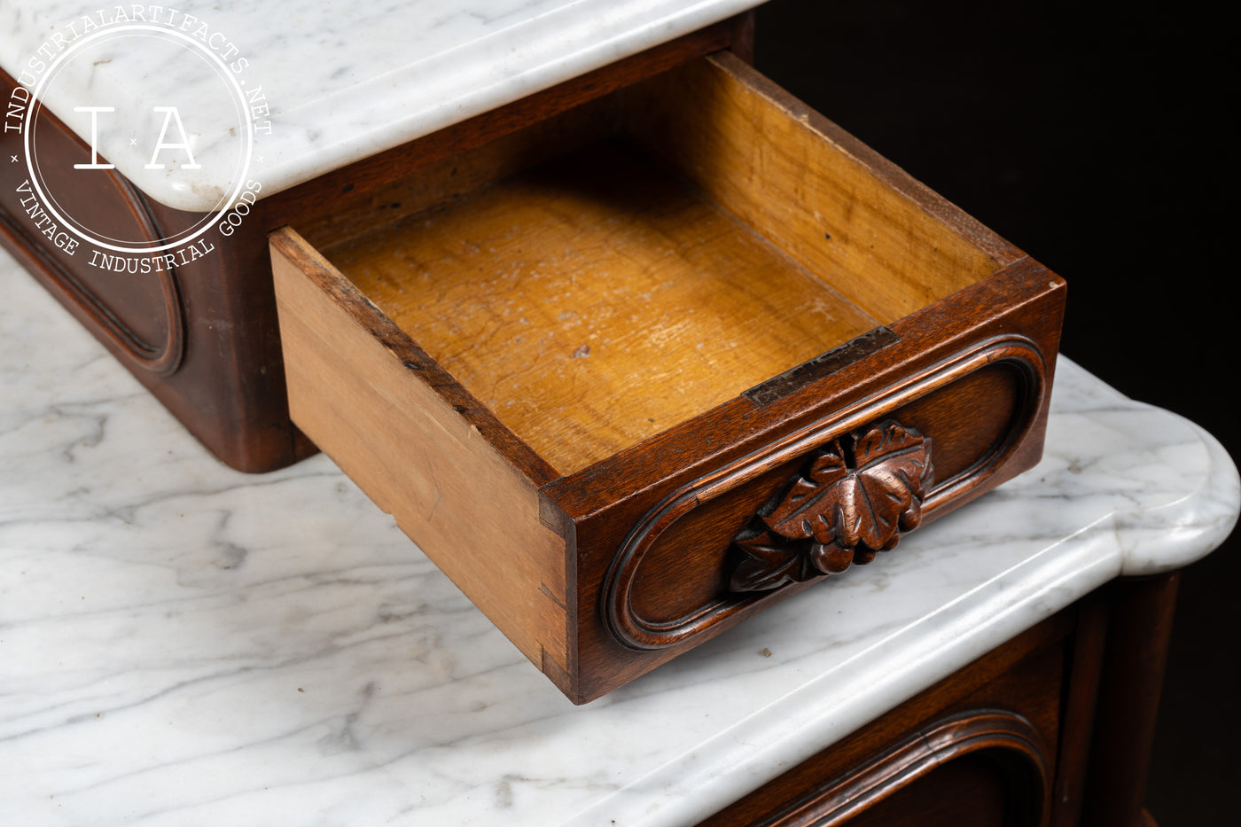 Late 19th Century Eastlake Victorian Walnut Dresser with Mirror and Marble Top