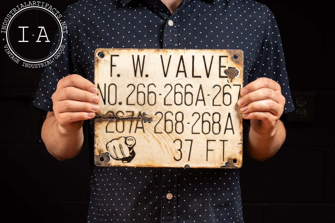 Vintage SSP Wall-Mounted Float Valve Sign