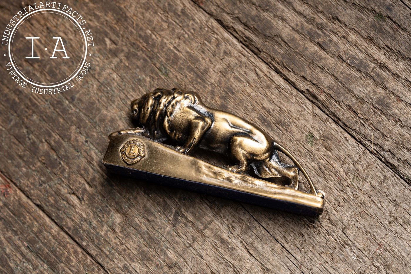 Early 20th Century Cast Brass Lions International Lion Paperweight