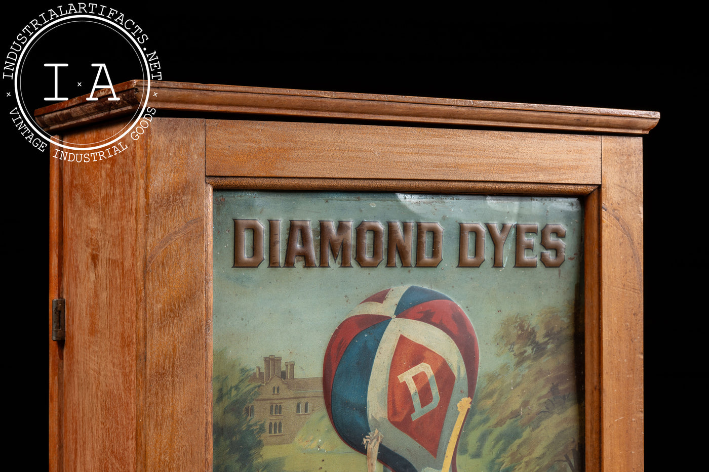 Early 20th Century Diamond Dyes Cabinet