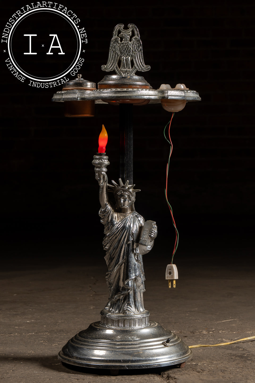 Vintage Art Deco Historical U.S. and Statue of Liberty Smoking Stand –  Industrial Artifacts
