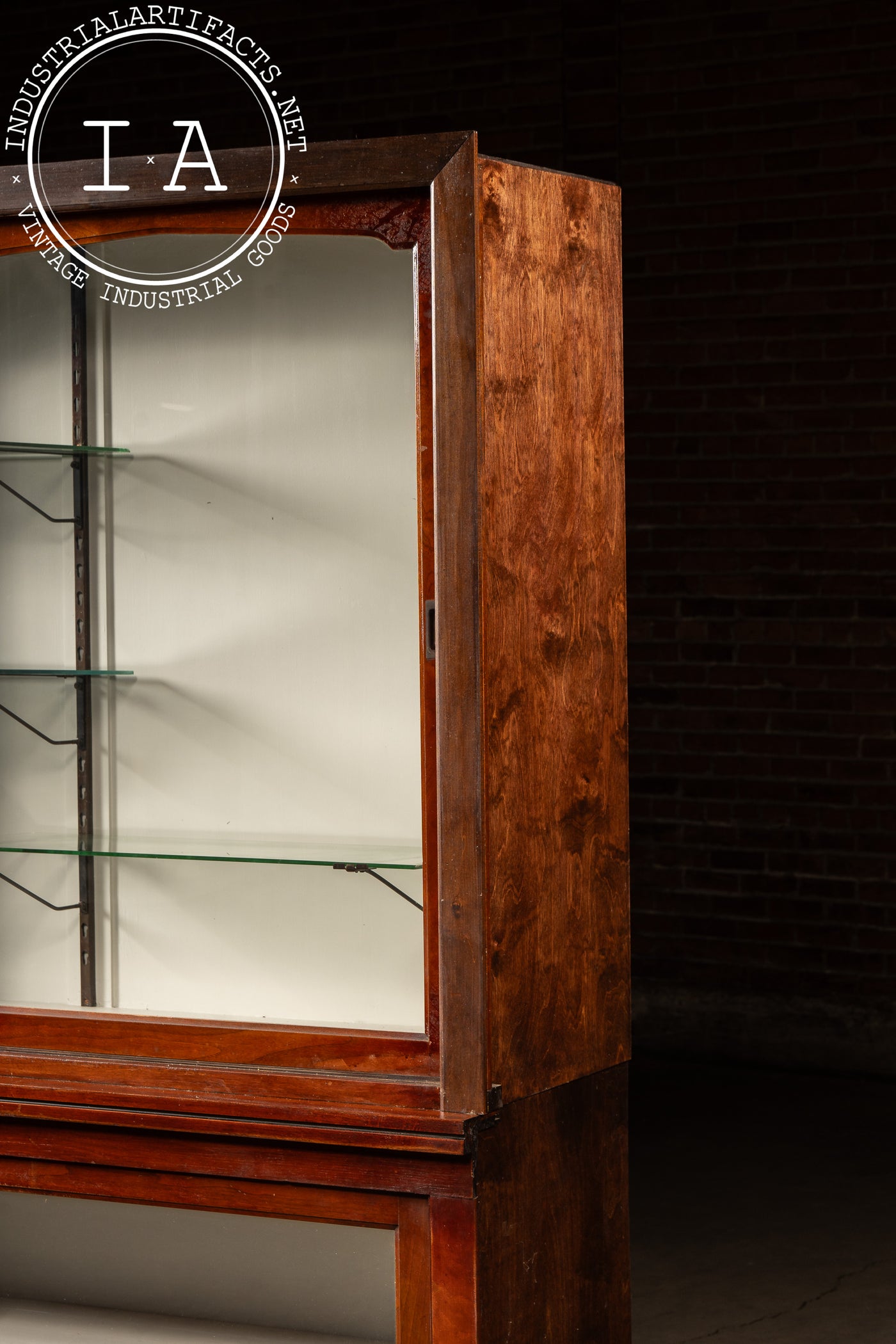 Early 20th Century Oak Display Cabinet with White Interior