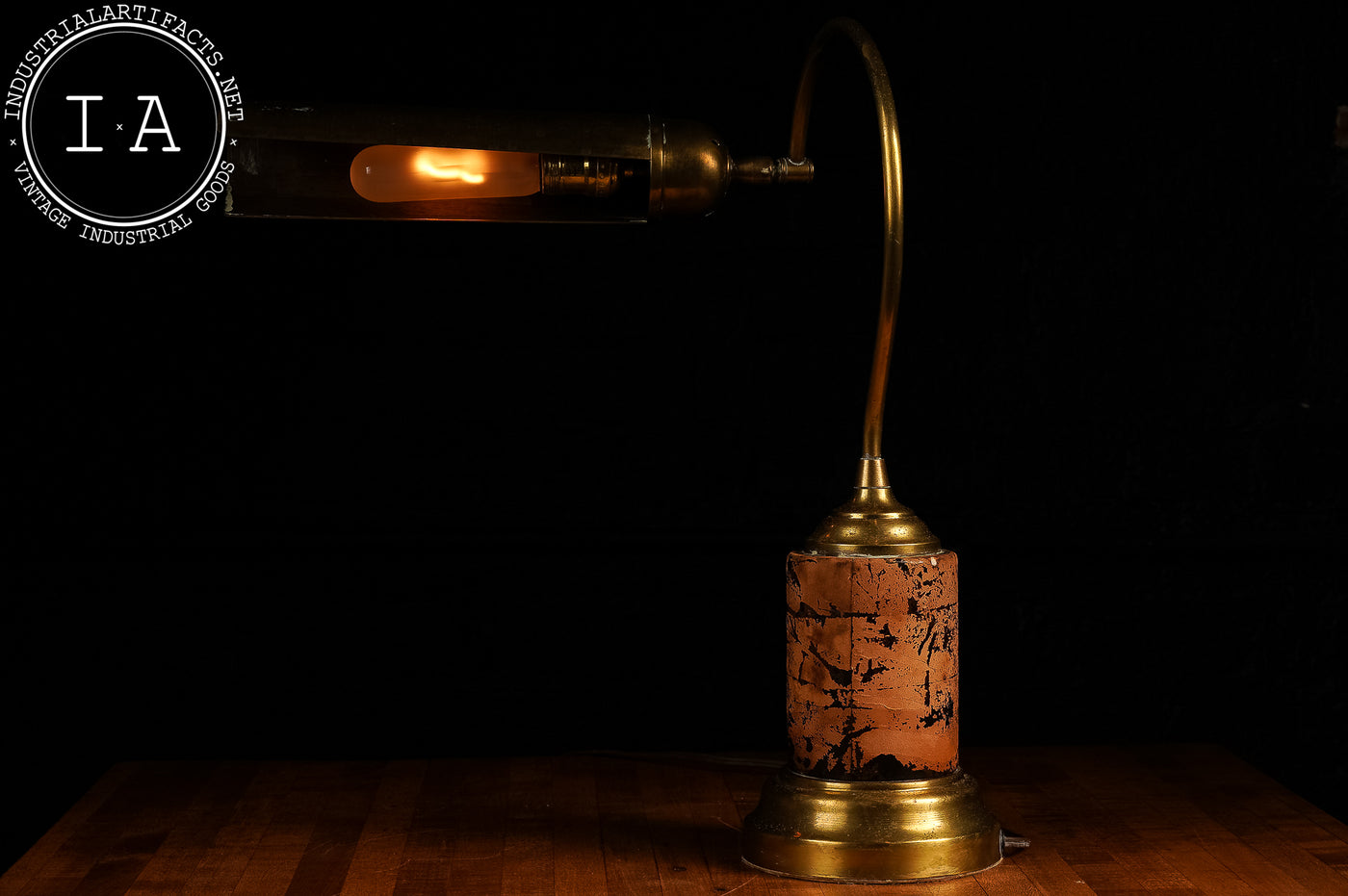 c. 1950 Hollywood Regency Brass Banker's Lamp