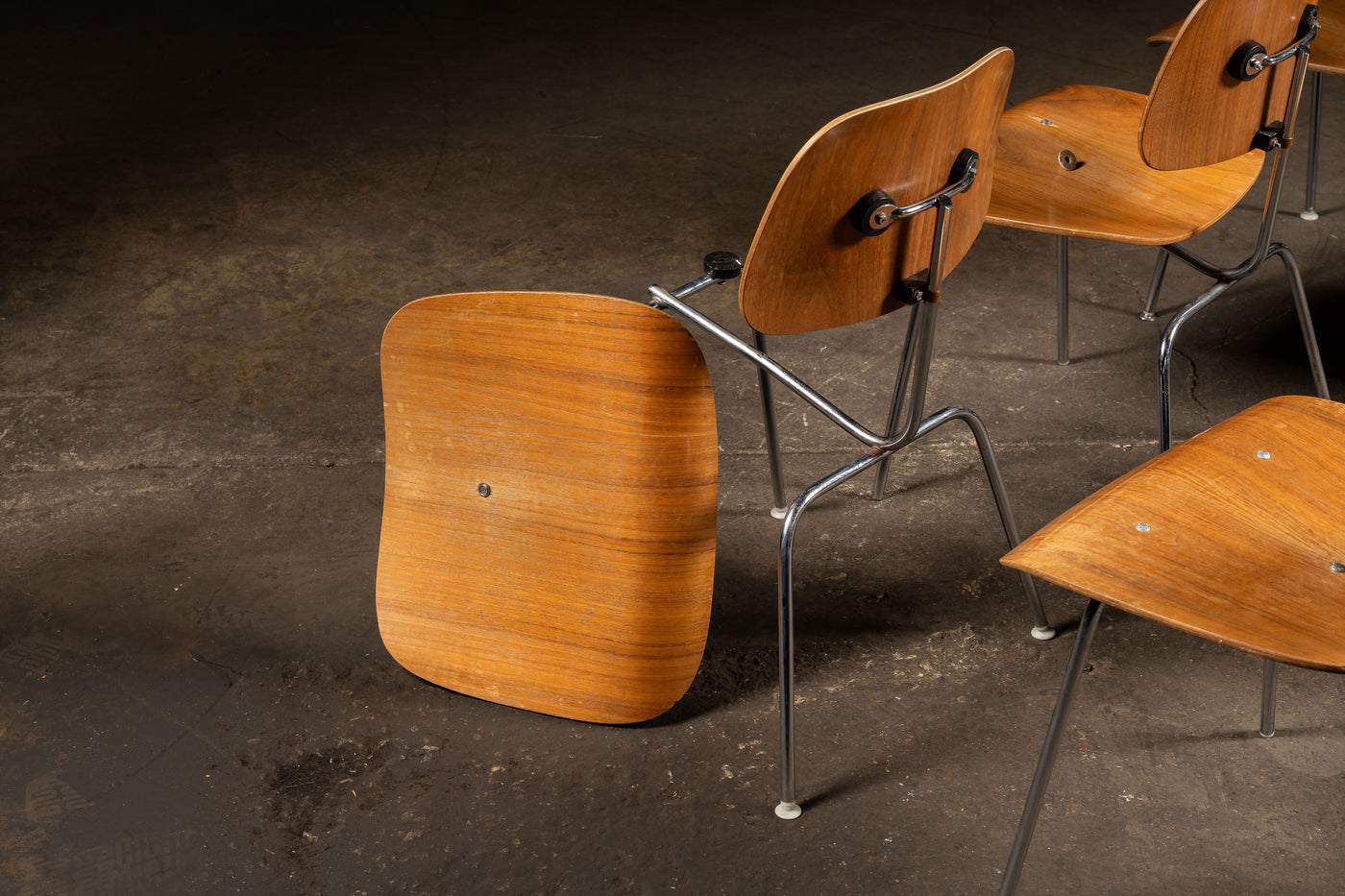 Mid-Century Herman Miller/Eames Dining Chair