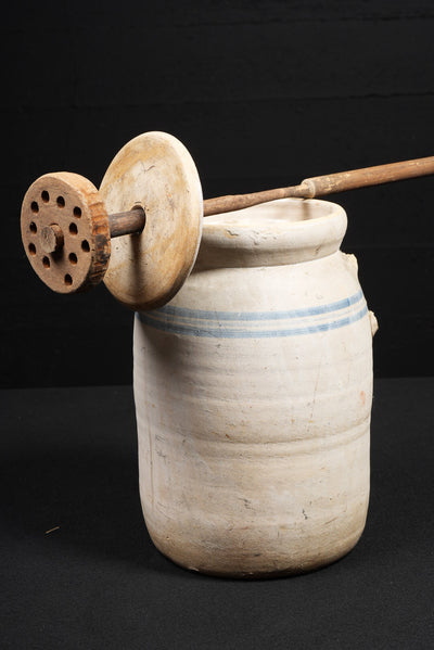 c. 1910s W. D. Suggs 4-Gallon Stoneware Churn with Lid and Dasher