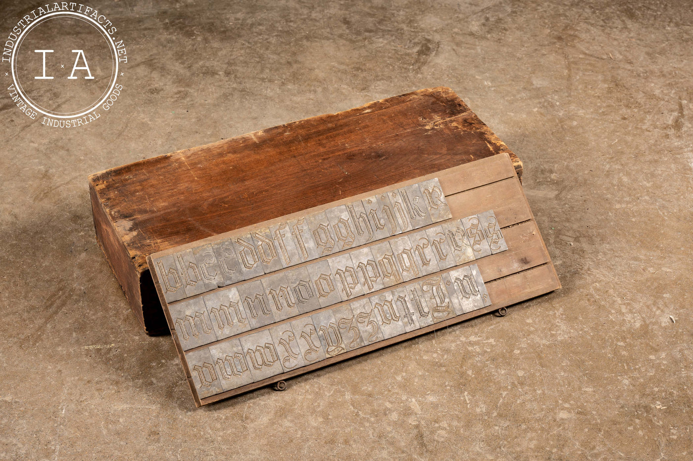 Wooden Etched Front Storage Case With Typesets