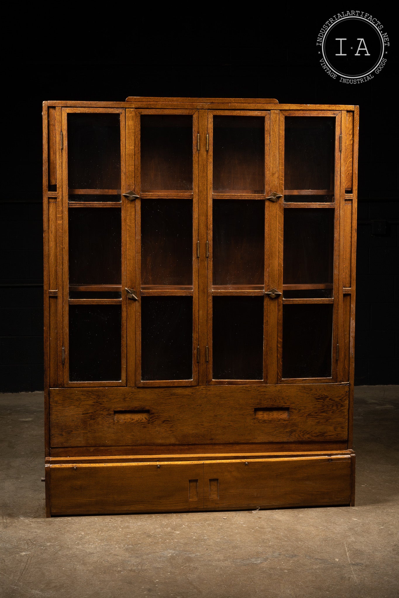Antique Arts And Crafts Style Display Case