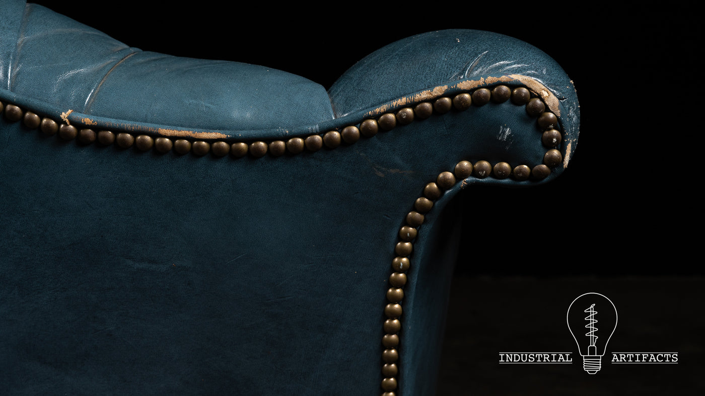 Vintage Tufted Leather Chesterfield Sofa in Blue